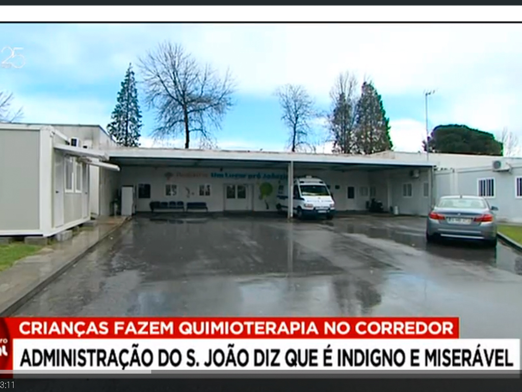 Crianças (com cancro) tratadas nos corredores do Hospital S João