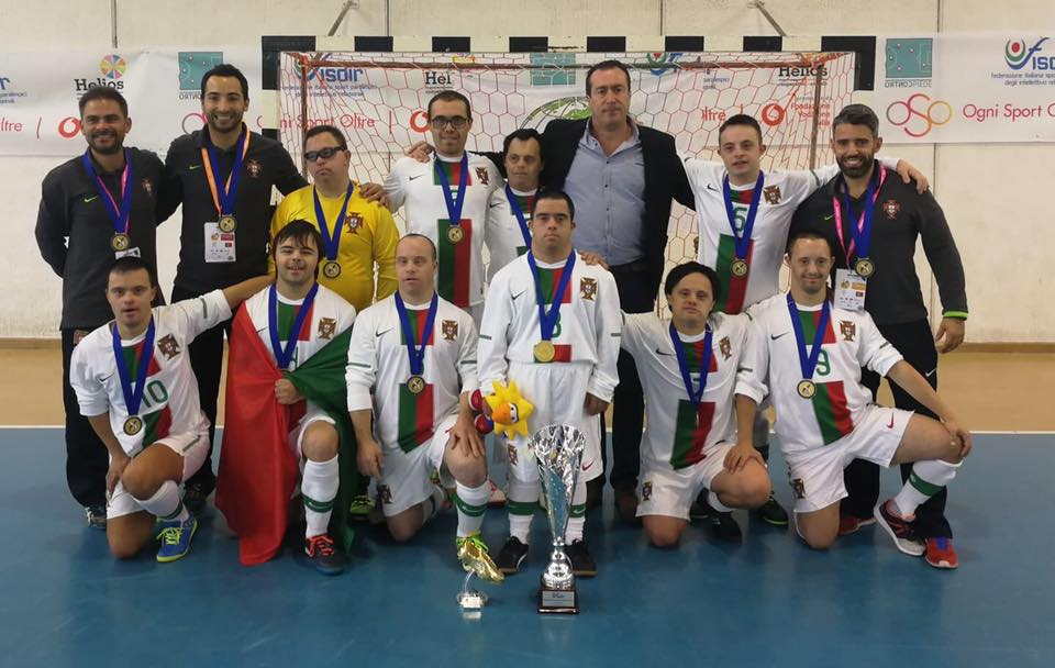 Temos Campeões! Palmas para a Seleção Portuguesa de Futsal com Síndrome de Down Down-1