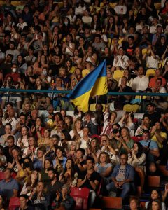 “Pela Ucrânia, Com Amor” Ucrania-com-amor-240x300